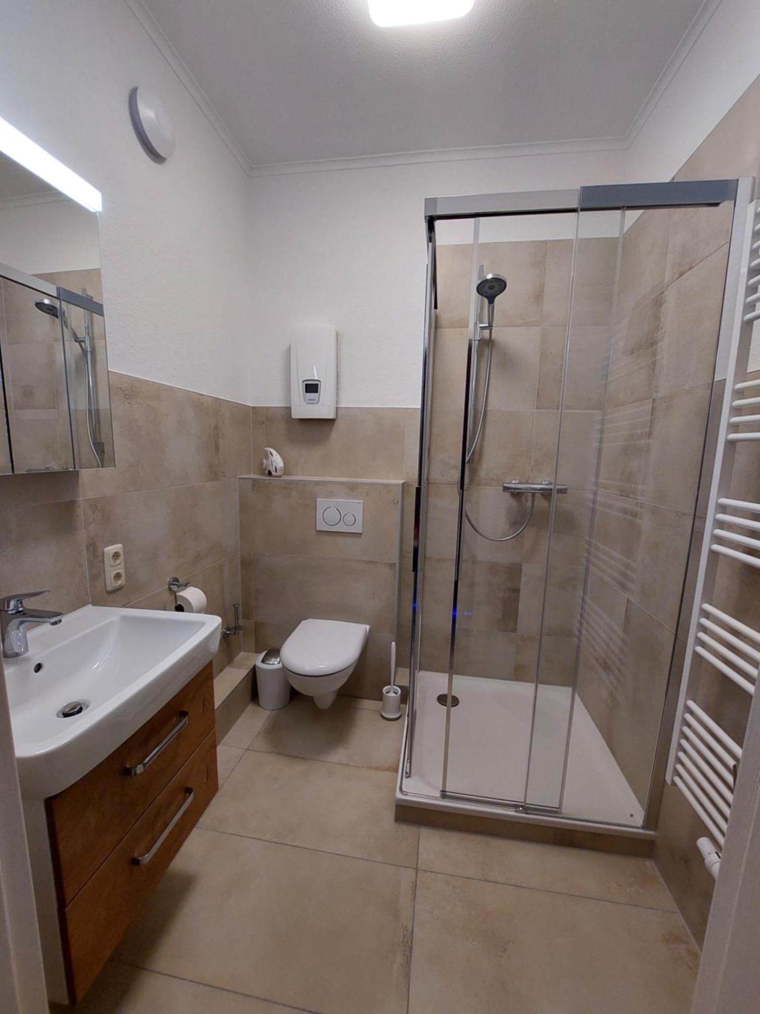 Bummis Exklusive Ferienwohnung Güstrow Exteriör bild